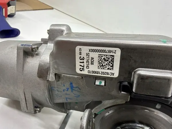 Pompe de direction OEM 42493175 pour Opel Mokka X 2017 image 7
