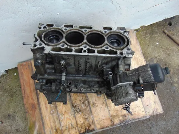 Bloco de motor Ford FOCUS MK3 1.6 TDCI image 2