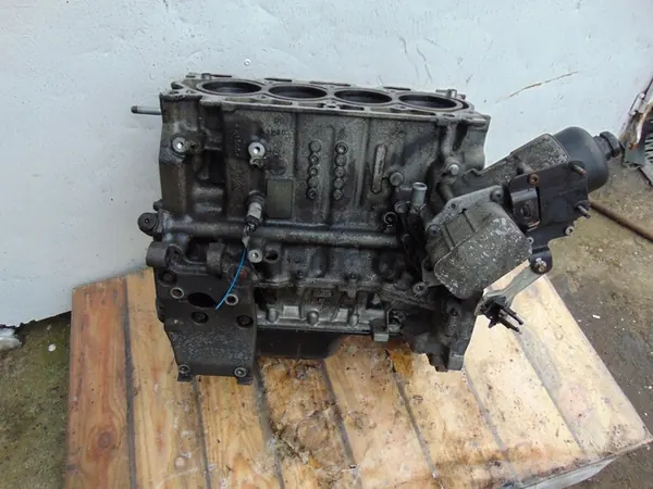 Bloco de motor Ford FOCUS MK3 1.6 TDCI image 3