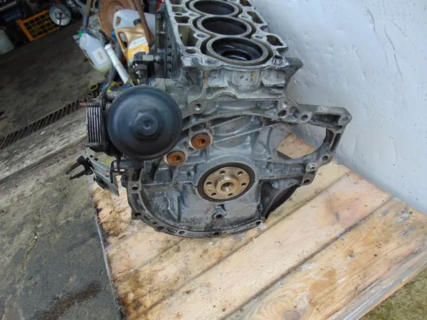 Bloco de motor Ford FOCUS MK3 1.6 TDCI image 5