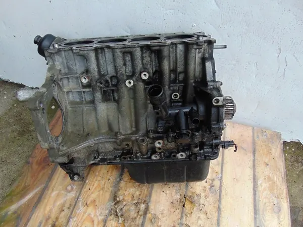 Bloco de motor Ford FOCUS MK3 1.6 TDCI image 8