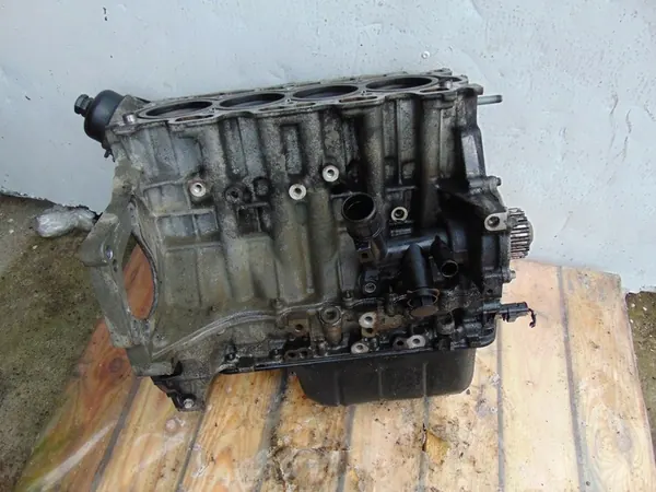 Bloco de motor Ford FOCUS MK3 1.6 TDCI image 9