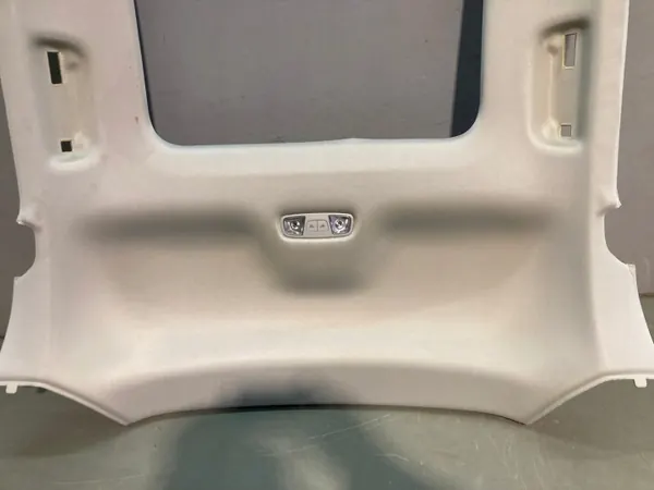 Ciel de toit Audi Q3 OEM 8U0867505C - État utilisé image 5