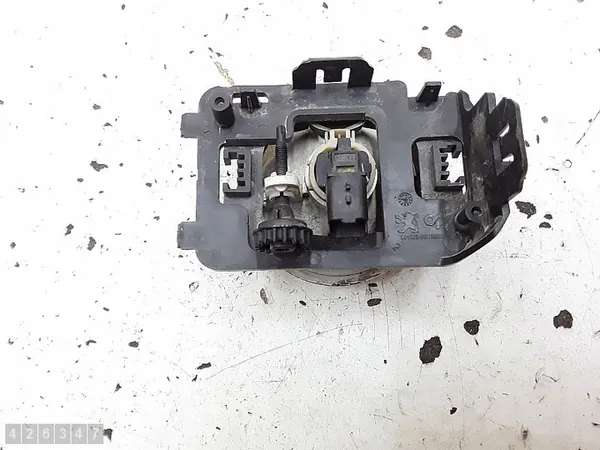 Farol de neblina Peugeot 5008 2012 image 3