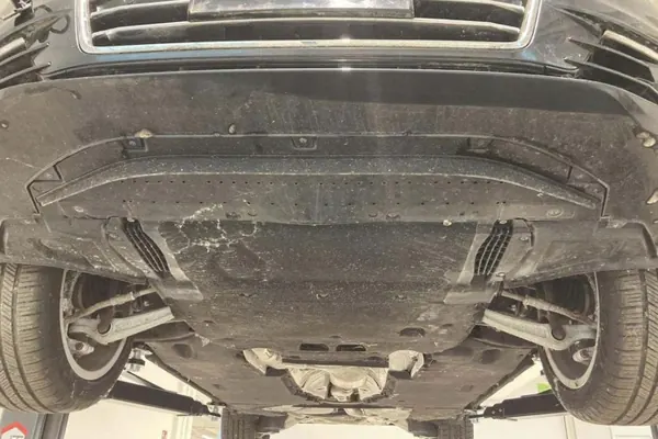 Tubo de escape Audi A8 OEM 4H0253350M - Usado image 5