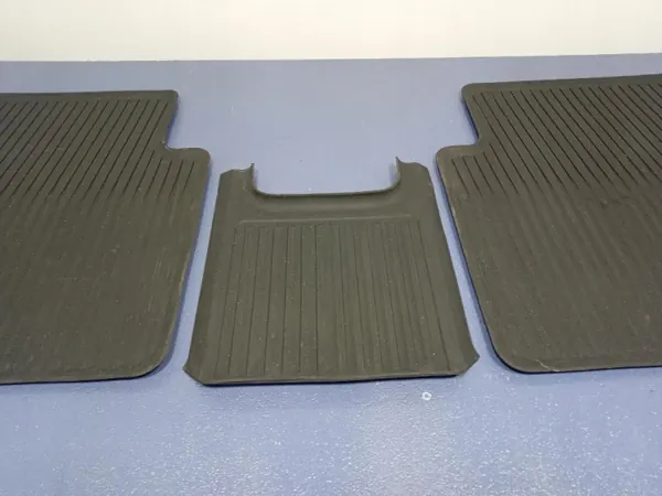 Skoda Elroq Gummimatten Set OEM 5LJ061500A image 6