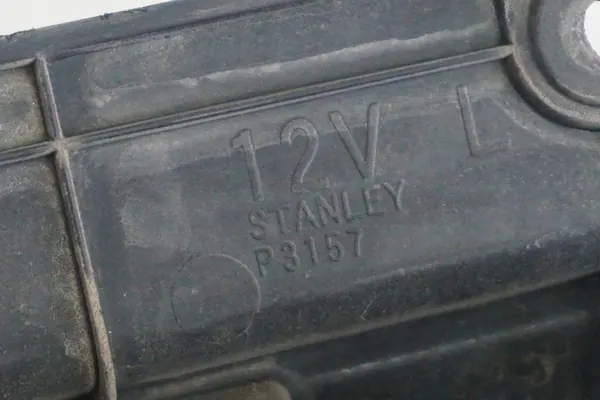 Luz Trasera Izquierda Mitsubishi Pajero 2004 image 6