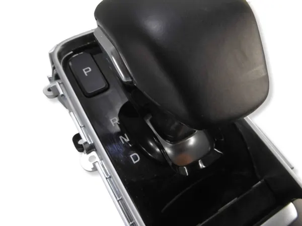 Kia Stinger Schalthebel OEM 467W0J5200 - Gebraucht image 5
