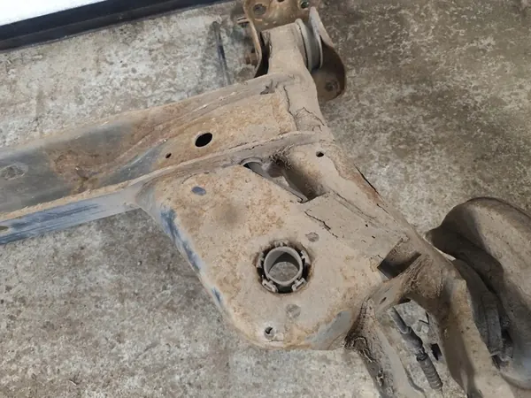 Traversa sospensione posteriore Skoda Octavia 3 5Q0501049AD image 6