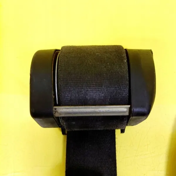 Cinturón de seguridad delantero derecho OEM DRC97413 VW Transporter T4 image 3