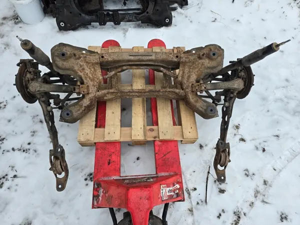 Honda OEM Hinterachsträger für Accord VII 02-08 image 2