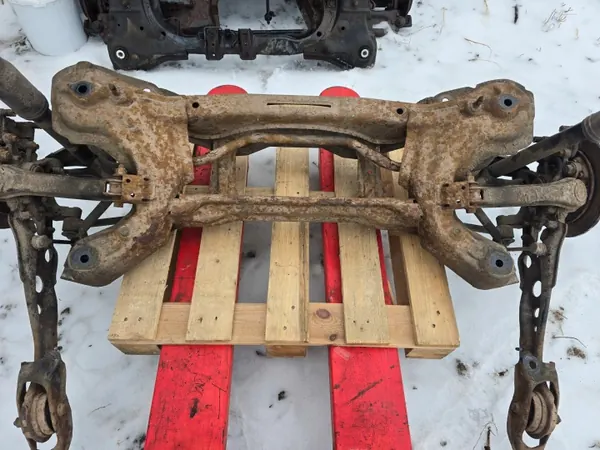 Honda OEM Hinterachsträger für Accord VII 02-08 image 4