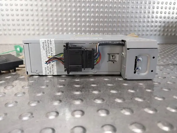 Lecteur CD OEM 8E0035111D pour Audi A4 B6 B7 image 3