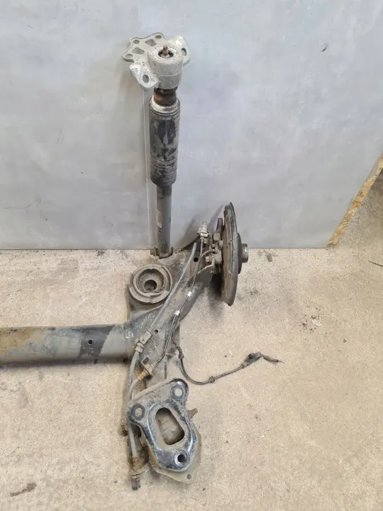 Viga suspensão traseira OEM CZĘŚCI MARMAGCARS 694/800/894 image 3