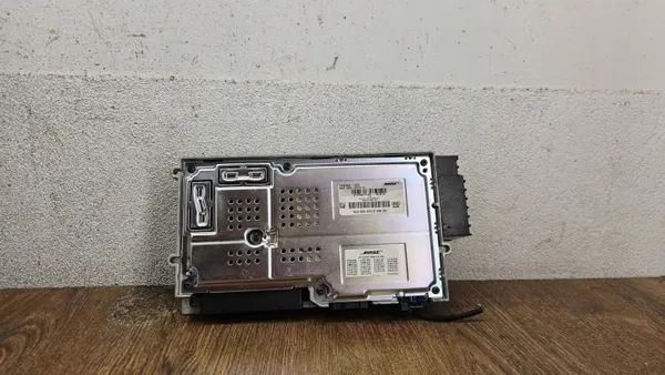 Audi Q7 BOSE Audio-förstärkare OEM 4L0035223D image 5