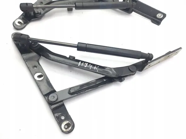 Maserati Quattroporte 2008 Conjunto de dobradiça traseira OEM image 9