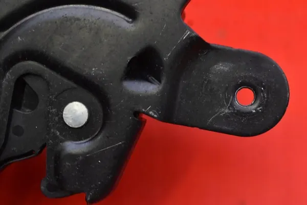 Baklucka lås vänster Mini Cooper R55 10-14 51247167498 image 10