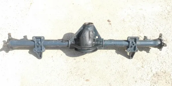 Iveco Daily S Axelhus OEM 5802472090 - Begagnad image 2
