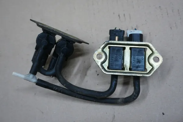 Unterdruckventil MAZDA B2500 OEM - 2.5 TD 2001 image 3
