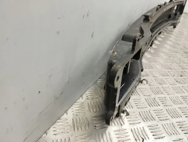 Hyundai Tucson TL 2016 Takapuskuri Tuki OEM image 2