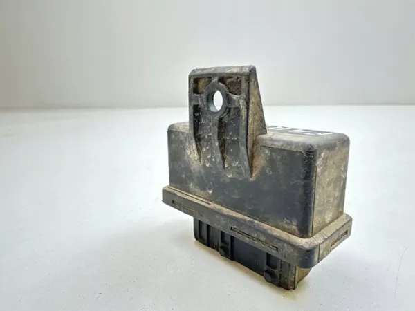 Peugeot Partner Insprutningspumpsstyrenhet OEM 9627109680 image 4