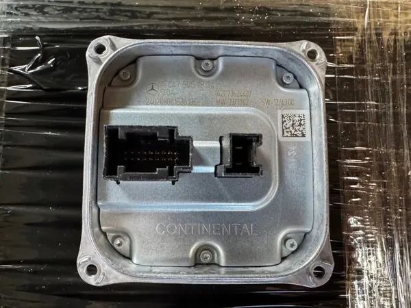 Módulo LED Mercedes A4479051804 - Pieza OE usada image 2