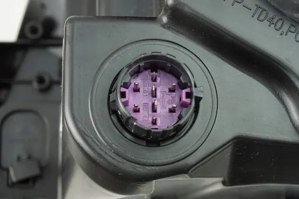 Farol direito Iveco Daily 11-14 5801375415 image 6