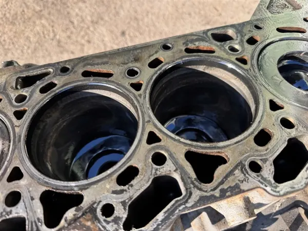 Motorblock OEM 4H03 10TRJS 2.2 HDI TDCI Gebraucht image 10