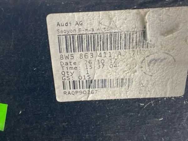 Estante de maletero Audi A4 B9 OEM 8W5863411A - Usado image 6