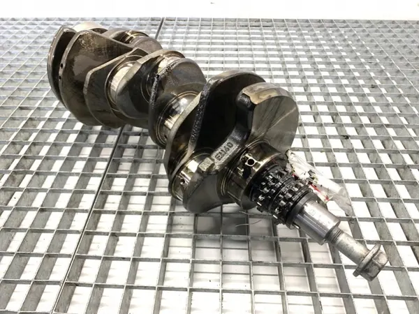 Kampiakseli OEM R64224 Mercedes W218 3.0 258hv image 3