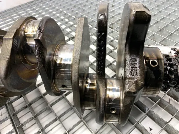 Kampiakseli OEM R64224 Mercedes W218 3.0 258hv image 5