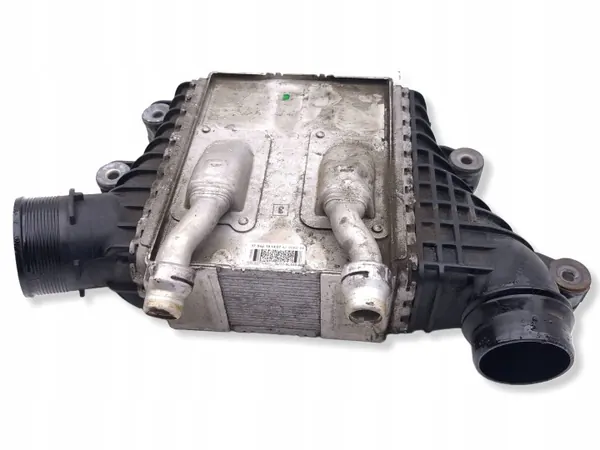 Land Rover Evoque II 2021 Intercooler OEM GJ329L440AD image 7