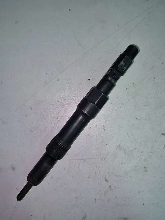 Inyector de combustible Ford Mondeo Mk III image 3