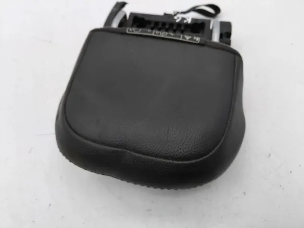 Volvo XC90 2005 Appui-tête arrière gauche OEM AMD118243 image 6