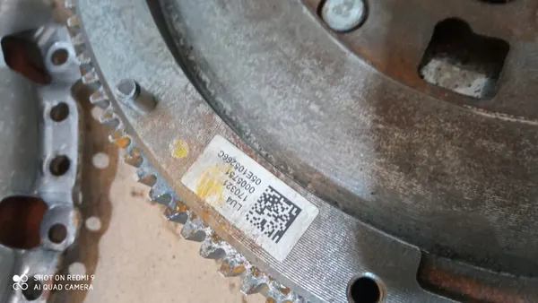 VW AUDI 1.5 TSI Volante de Dupla Massa 05E105266C image 5