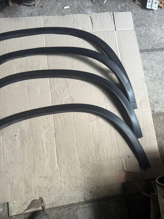 MERCEDES GLE W292 COUPE HÖGER KOTSKYDD A2928856622 image 3