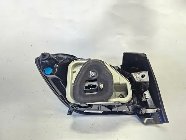 Luz trasera derecha Peugeot 208 II 2019+ OEM 9823216580 image 9