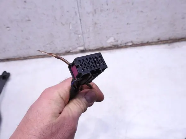 Barra de remolque eléctrica OEM 3AA803880G VW Passat B7 image 4