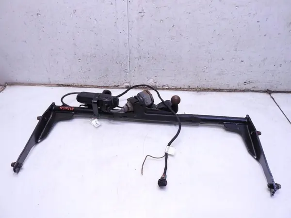 Barra de remolque eléctrica OEM 3AA803880G VW Passat B7 image 9