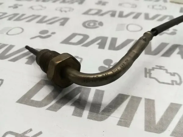 Sensor de temperatura de escape 2.0 TDI 2007 - OEM 03L906088BH image 4