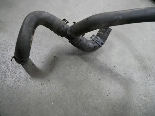 SEAT VW SKODA 1.4 TSI CAX Vesiputki 1K0122063K image 3