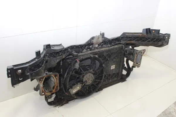 Correia Dianteira Ford C-Max MK1 OEM 368446729 image 9