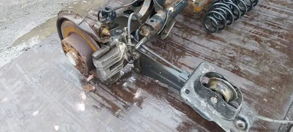 OEM KOMPLETNE ZAWIESZENIE BELKA SANKI TYŁ SEAT ALTEA XL image 4