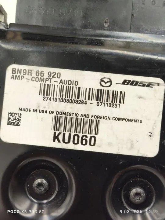 Mazda 3 I BN9R66920 Audioversterker - Middenconsole image 3