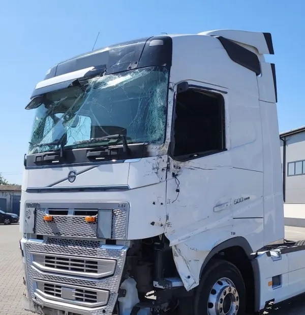 Complete Volvo FH4 500 Euro6 cabine 2017 - Gebruikt image 2