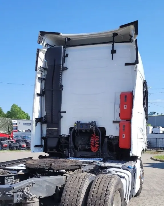 Complete Volvo FH4 500 Euro6 cabine 2017 - Gebruikt image 3