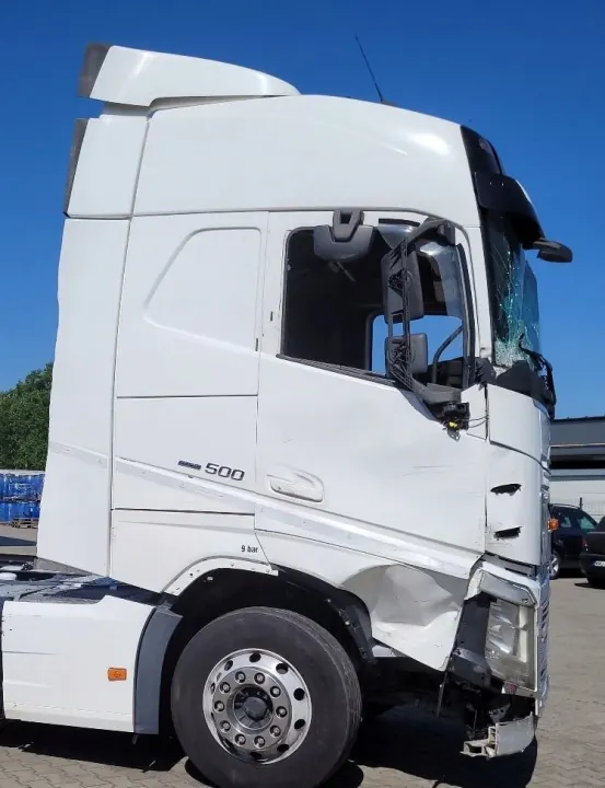 Complete Volvo FH4 500 Euro6 cabine 2017 - Gebruikt image 4