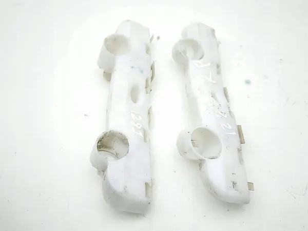 Deslizamento do para-choque dianteiro direito Nissan NAVARA OE image 3