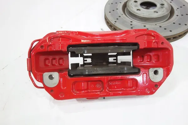 Remklauwen Mercedes W118 W177 W247 AMG 45 image 3