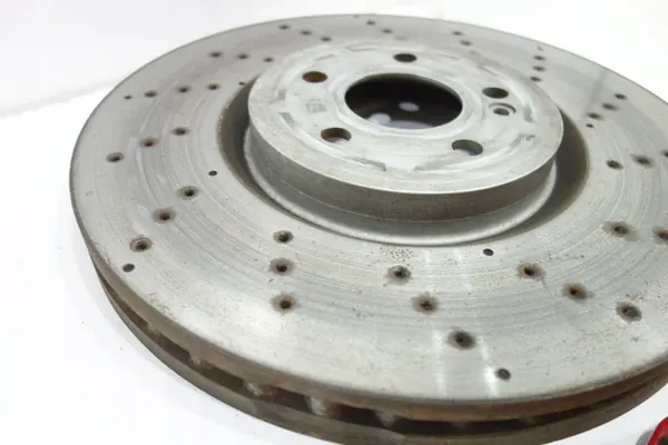 Remklauwen Mercedes W118 W177 W247 AMG 45 image 4